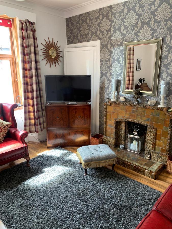 Spacious 5 Mins From Nature Reserve And Town *