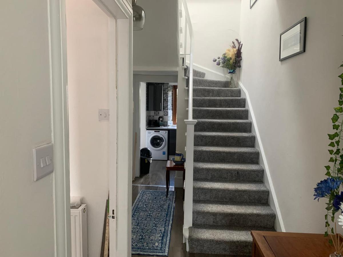 Spacious 5 Mins From Nature Reserve And Town